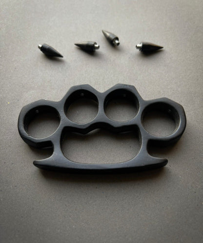 Four-Finger Knuckle-Duster with Removable Studs