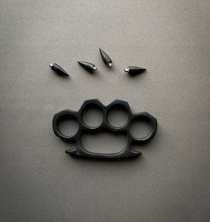 Four-Finger Knuckle-Duster with Removable Studs