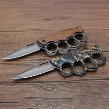 4-Finger Knuckle Duster Fixed Blade Knife – Wood Grip & Tactical Design
