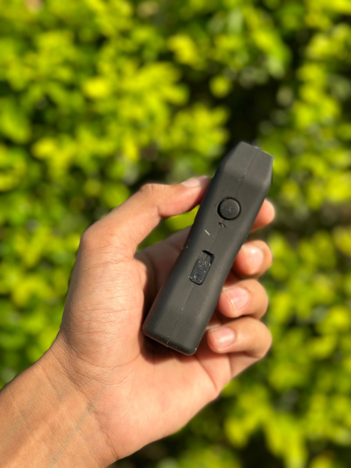 SABRE Handheld Electric Stun Device – Compact Personal Safety Device